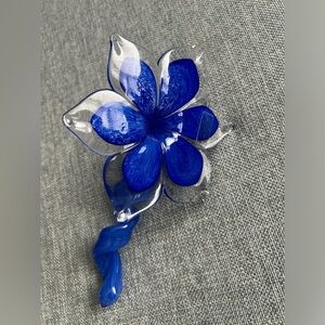 Vintage Murano Italy Hand Blown Art Glass Blue Flower  Twisted Stem